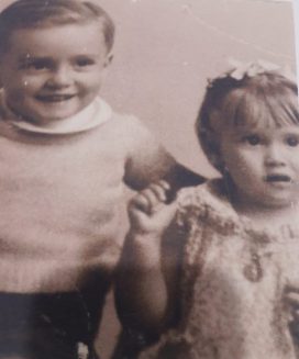 Mary Lou (1938-2020) with his brother Jorge (1936-2002)